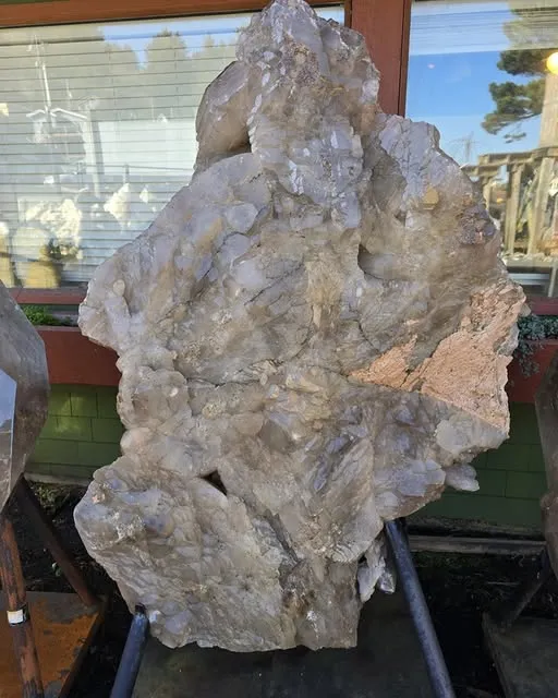 Elestial quartz